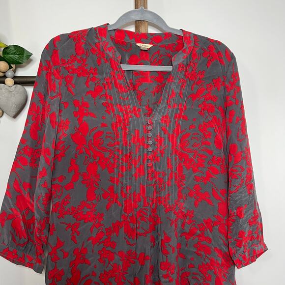 Fossil Red Gray 3/4 Sleeve V Neck Silk Blouse Size Medium - Picture 3 of 9
